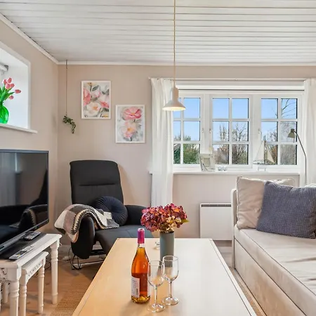 Holiday home Cozy Summer House By *